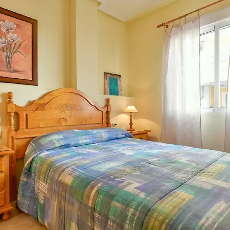 Pedro Lorca - Alquilerentorrevieja Apartamento